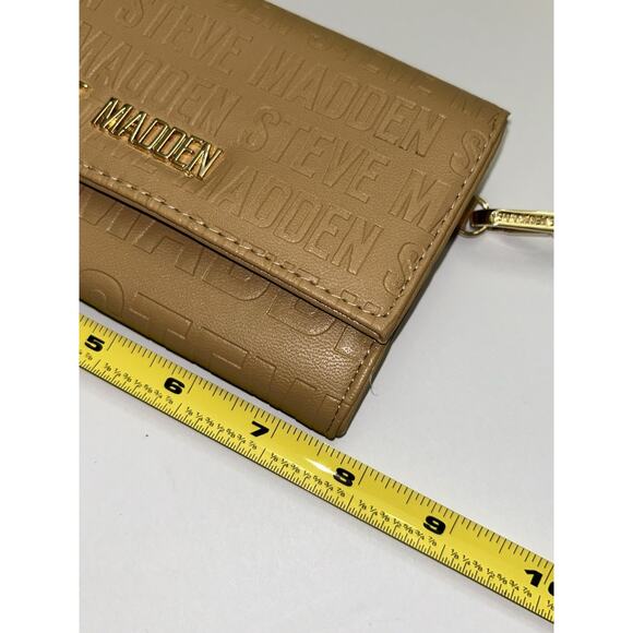 Steve Madden Tan Camel & Gold Zip-Around Wide Strap Wristlet Wallet - Picture 7 of 8